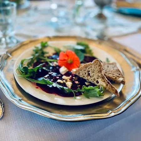 فندق مبيت وإفطار Dom Krawca,schneiderbaude