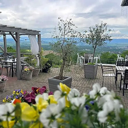 Dom Krawca,schneiderbaude كوادسكوم